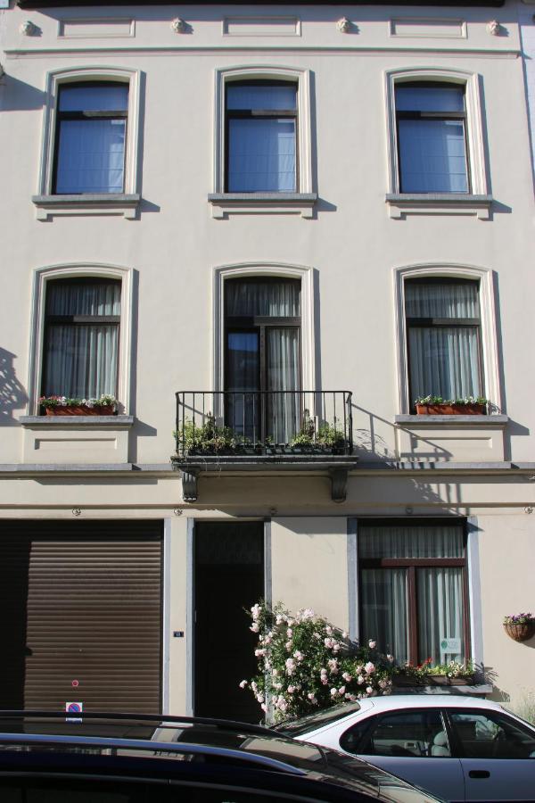 B&B Les Iris Brüsszel Kültér fotó
